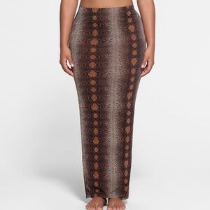 LIMITED EDITION SKIMS Desert Snake Print Summer Long Tube Skirt Size 4X